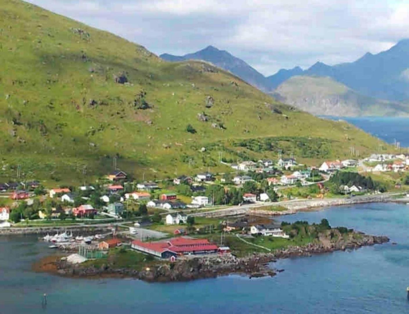 Big House In Amazing Napp, Lofoten Bagian luar foto
